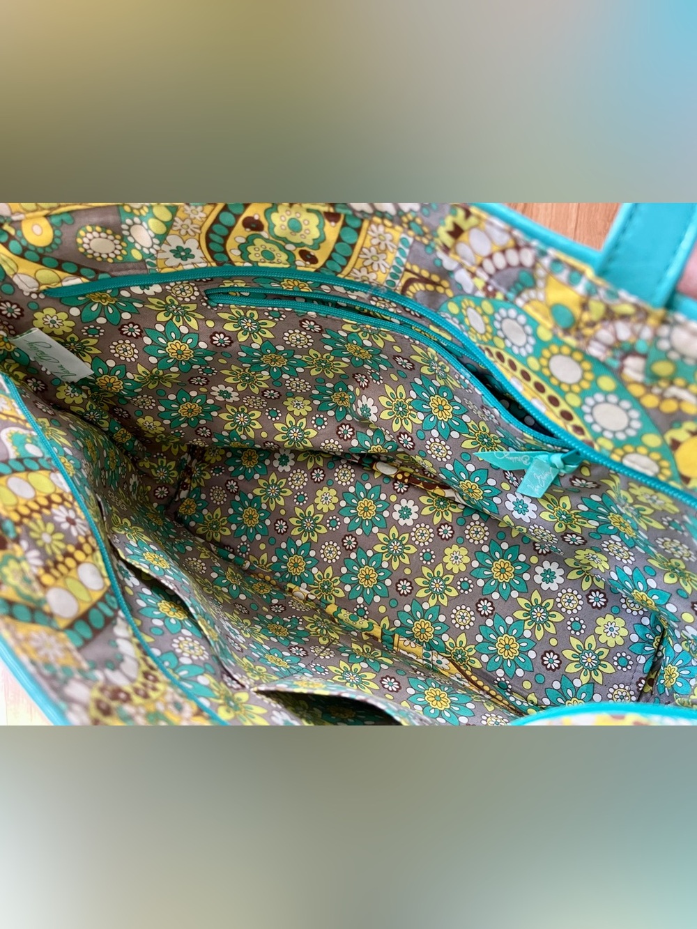Vera Bradley Tote Bag Turquoise Yellow Paisley Excellent Condition - Picture 3 of 8